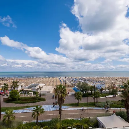 La Dolce - Monolocale Con Garage Di Fronte Al Mare